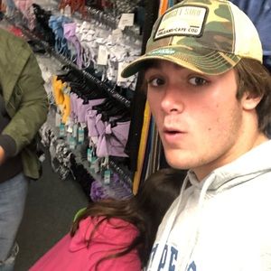 Meet your Posher, Wyatt